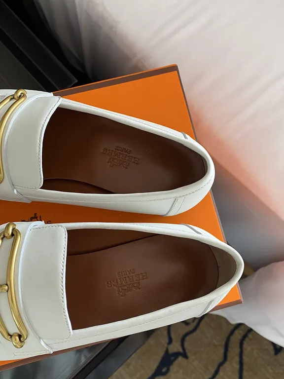 Hermes Shoe 